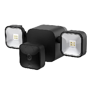 Blink Outdoor + Floodlight Kamera-Set um 84,70 € statt 124,07 €