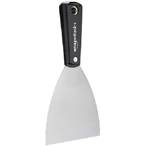 Amazon Basics Messerspachtel – 10,16cm breite flexible Klinge um 4,49 € statt 8,16 €