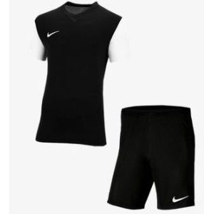Nike “Tiempo Premier II” Trainingsset um 19,99 € statt 31,54 €