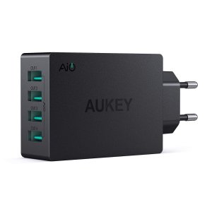 AUKEY USB Ladegerät 4 Ports 40W USB Adapter mit AiPower um 12,99 €