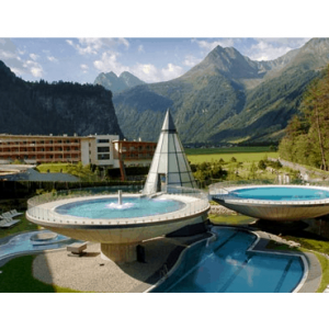 Aqua Dome Tirol – 3 Nächte mit Halbpension um 374 € statt 601 €